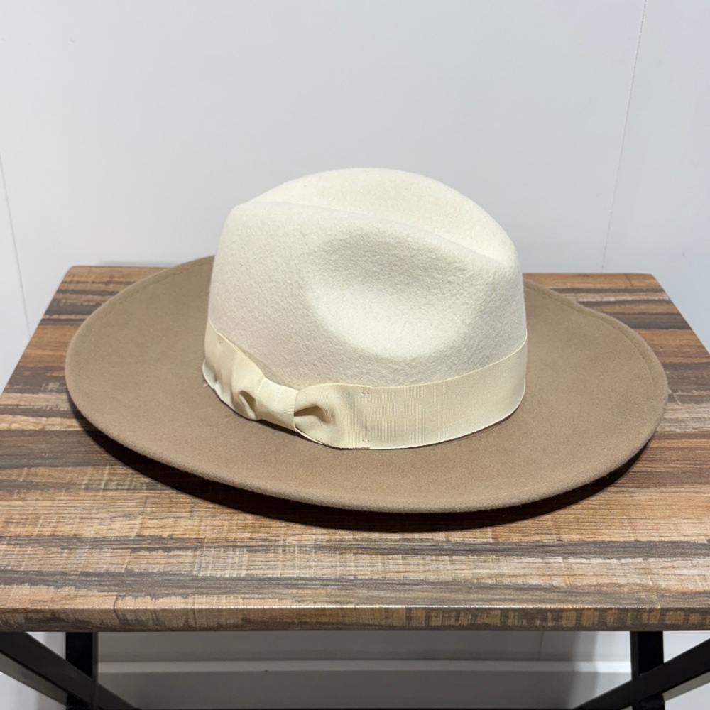 Anthropologie San Diego hat CO women's 100% wool fedora bow cream & tan
